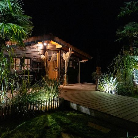 Cottage, Lodge & Spa Prouilly Buitenkant foto
