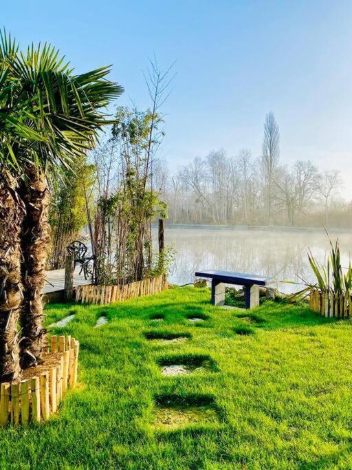 Cottage, Lodge & Spa Prouilly Buitenkant foto