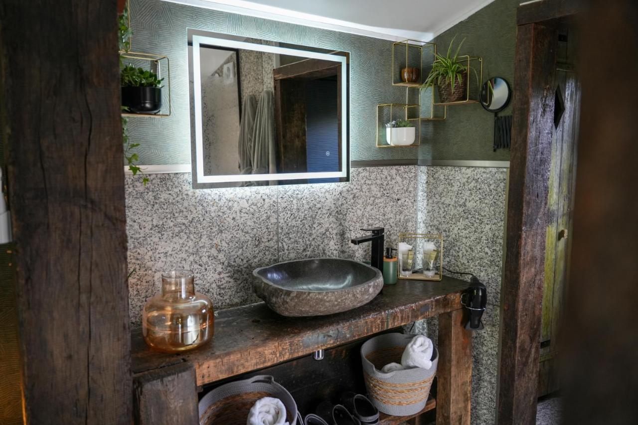Cottage, Lodge & Spa Prouilly Buitenkant foto